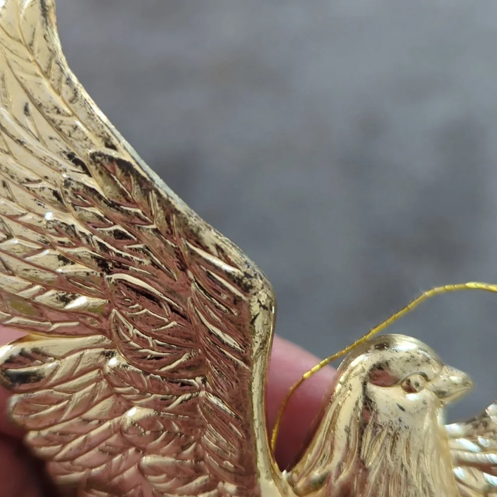 Vintage 80's Goldtone Turtledoves and Snowflake Ornaments